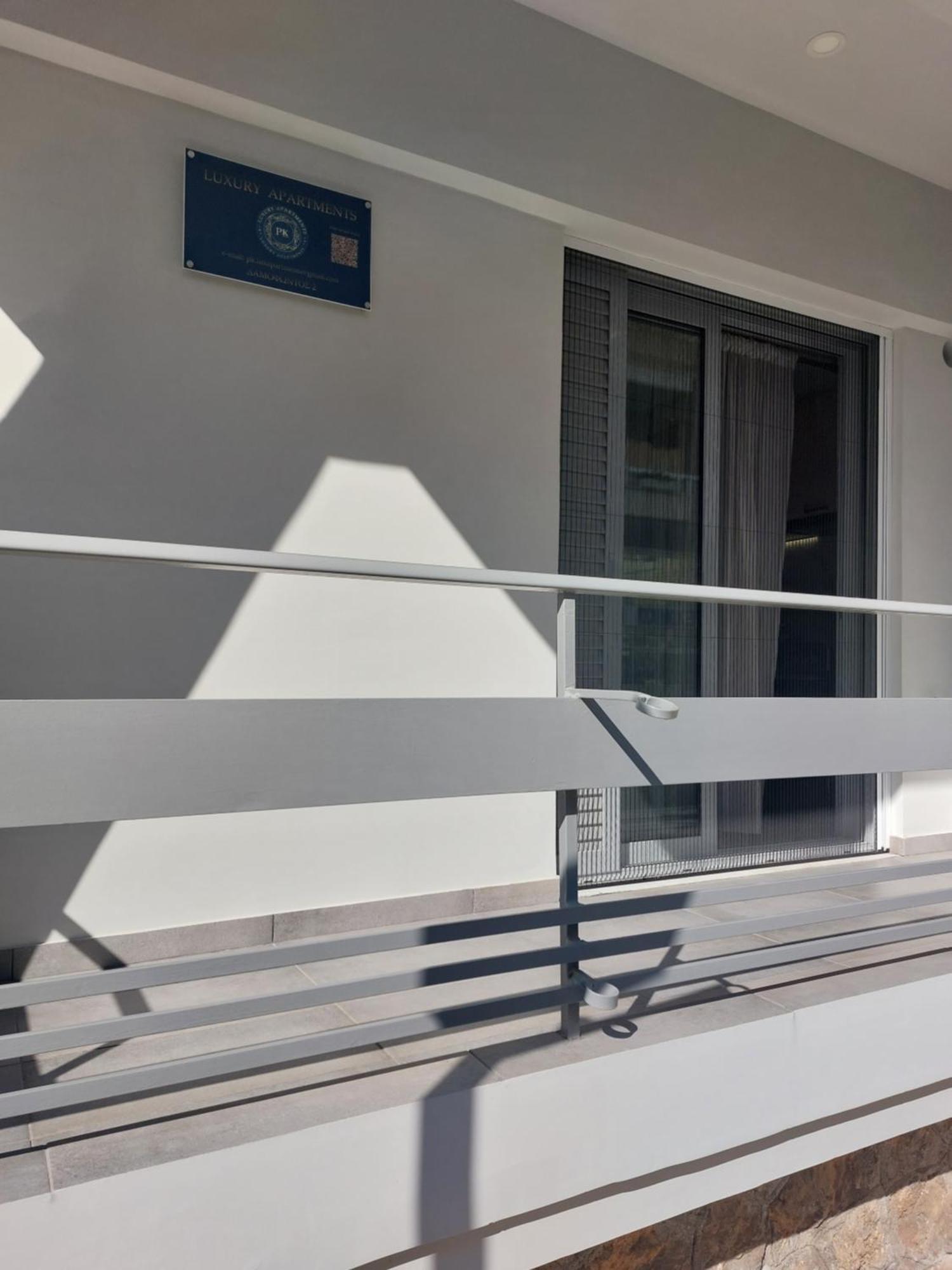 P&K Luxury Apartments 1 Kalamata Exterior foto